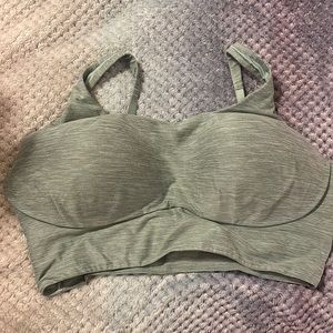 VS sports bra